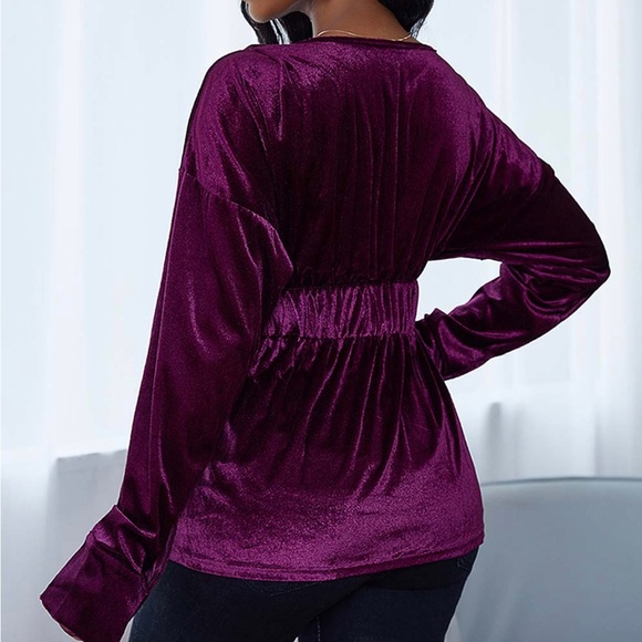 Abyoxi Peplum Top - Picture 2 of 11